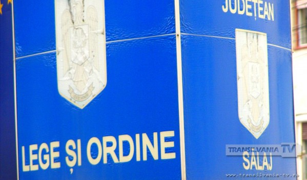 Doi tineri din Bobota, principalii suspecţi de comiterea unor furturi în Zalău Doi tineri din Bobota, principalii suspecţi de comiterea unor furturi în Zalău