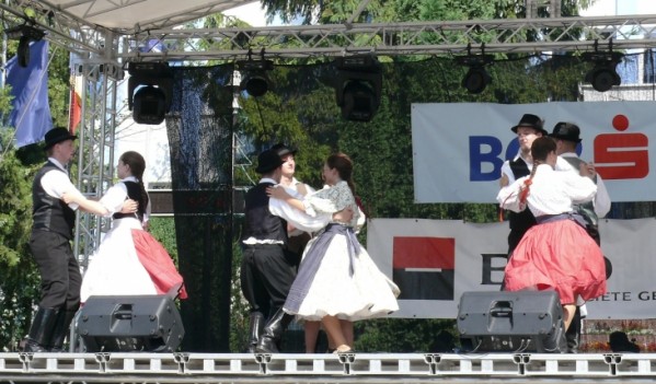 Festival concurs de interpretare a cântecului popular maghiar, pentru preșcolari și elevi, la Cehu Silvaniei Festival concurs de interpretare a cântecului popular maghiar, pentru preșcolari și elevi, la Cehu Silvaniei