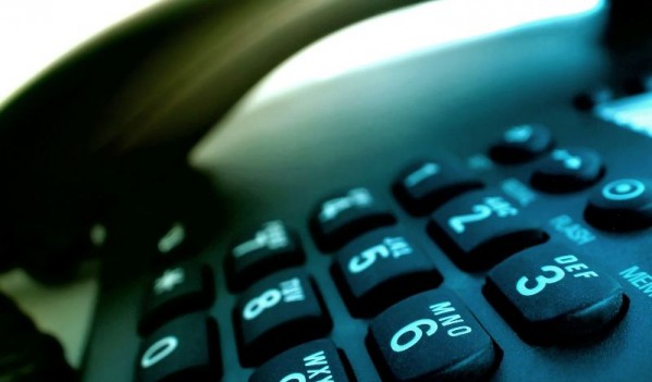 O femeie din Zalău a fost înșelată cu 10.000 de lei, printr-un simplu apel telefonic O femeie din Zalău a fost înșelată cu 10.000 de lei, printr-un simplu apel telefonic