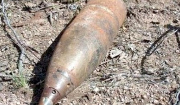 Proiectil antitanc descoperit la un centru de colectare fier vechi din Vârșolț Proiectil antitanc descoperit la un centru de colectare fier vechi din Vârșolț