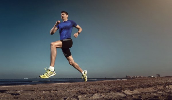 Eveniment unic în lumea sportivilor din Europa – Sute de participanți la Maratonul Nisipului din Mamaia Eveniment unic în lumea sportivilor din Europa – Sute de participanți la Maratonul Nisipului din Mamaia
