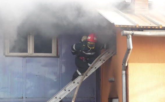 Incendiu în Zalău Incendiu în Zalău