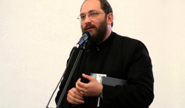 Interviu inedit despre umanitate și ONG-uri cu preotul Constantin Necula Interviu inedit despre umanitate și ONG-uri cu preotul Constantin Necula