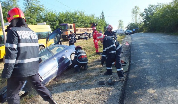 Exercițiu comun efectuat de ISU Maramureș și ISU Sălaj Exercițiu comun efectuat de ISU Maramureș și ISU Sălaj