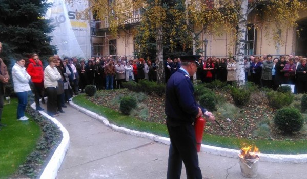 Exercițiu desfășurat de ISU Sălaj la sediul Primăriei Zalău Exercițiu desfășurat de ISU Sălaj la sediul Primăriei Zalău