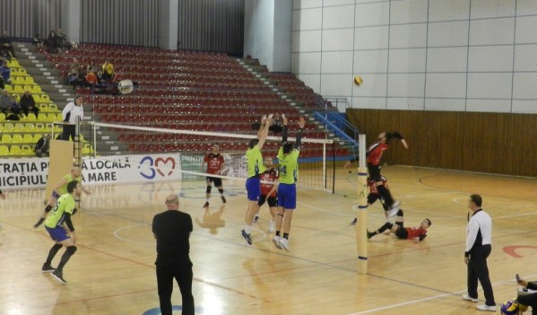 VM Zalău s-a calificat în finala Cupei României la volei masculin VM Zalău s-a calificat în finala Cupei României la volei masculin