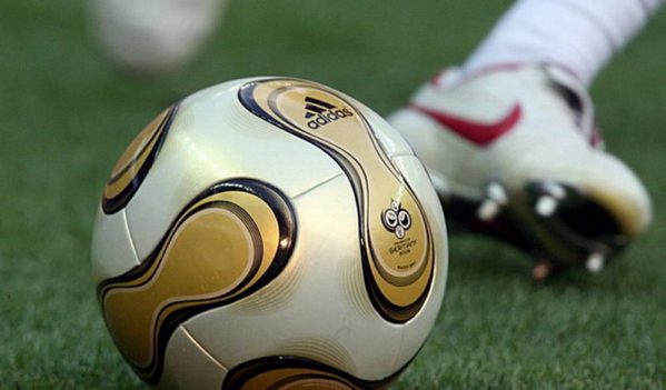 Adunarea generală ordinară a a AJF Sălaj a hotărât dezafilierea cluburilor Venus Giurtelec si Gloria Bobota Adunarea generală ordinară a a AJF Sălaj a hotărât dezafilierea cluburilor Venus Giurtelec si Gloria Bobota
