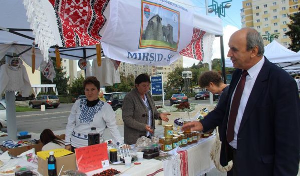 Evenimentul „Haidaț’ pă la noi! Deschideți lada cu zestre sălăjeană” se află la a doua ediție Evenimentul „Haidaț’ pă la noi! Deschideți lada cu zestre sălăjeană” se află la a doua ediție