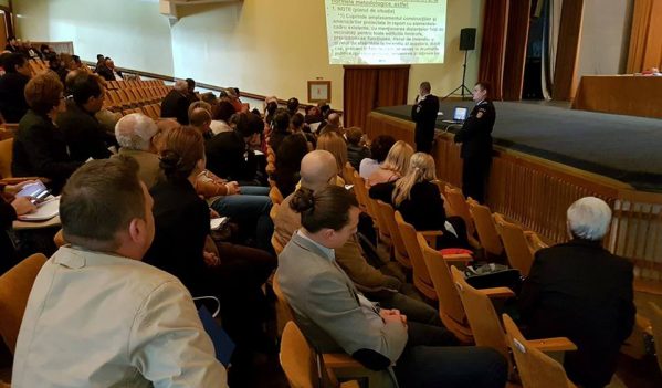 ISU Sălaj a organizat o întâlnire cu reprezentanţi ai autorităţilor locale, proiectanţi și reprezentanţi ai societăţilor comerciale ISU Sălaj a organizat o întâlnire cu reprezentanţi ai autorităţilor locale, proiectanţi și reprezentanţi ai societăţilor comerciale