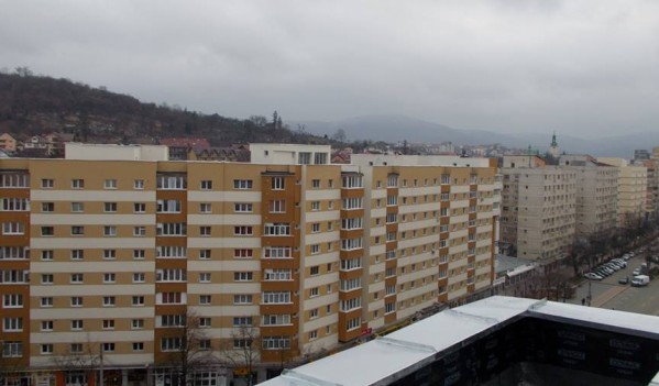 Un nou proiect de reabilitare termică a blocurilor de locuințe din Zalău a fost finalizat Un nou proiect de reabilitare termică a blocurilor de locuințe din Zalău a fost finalizat